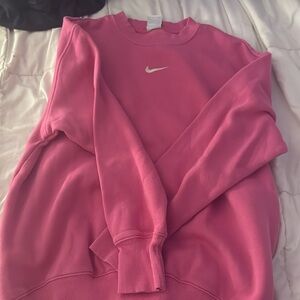 Cute pink nike sweatshirt